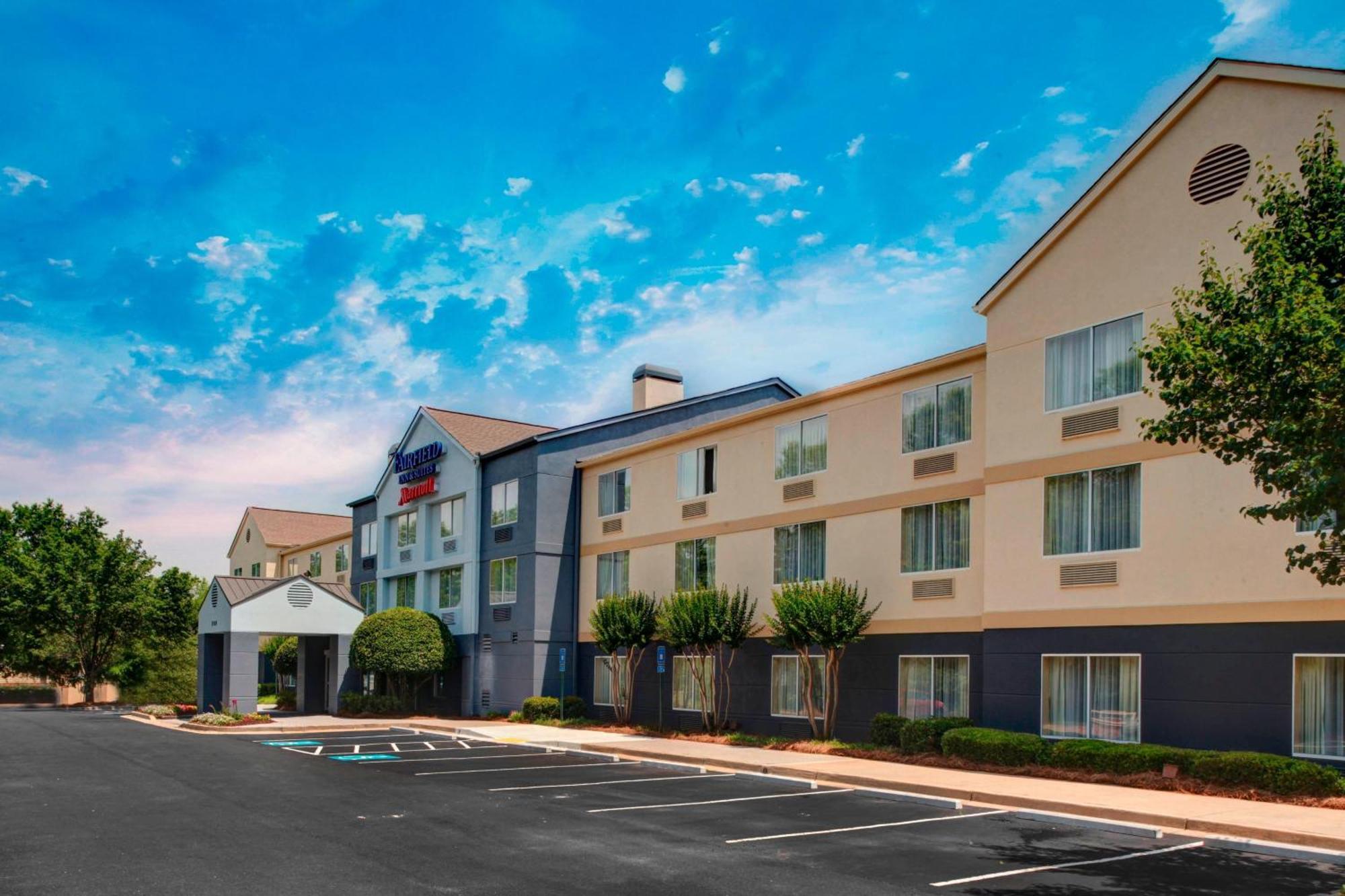 Fairfield Inn & Suites By Marriott Atlanta Альфаретта Екстер'єр фото