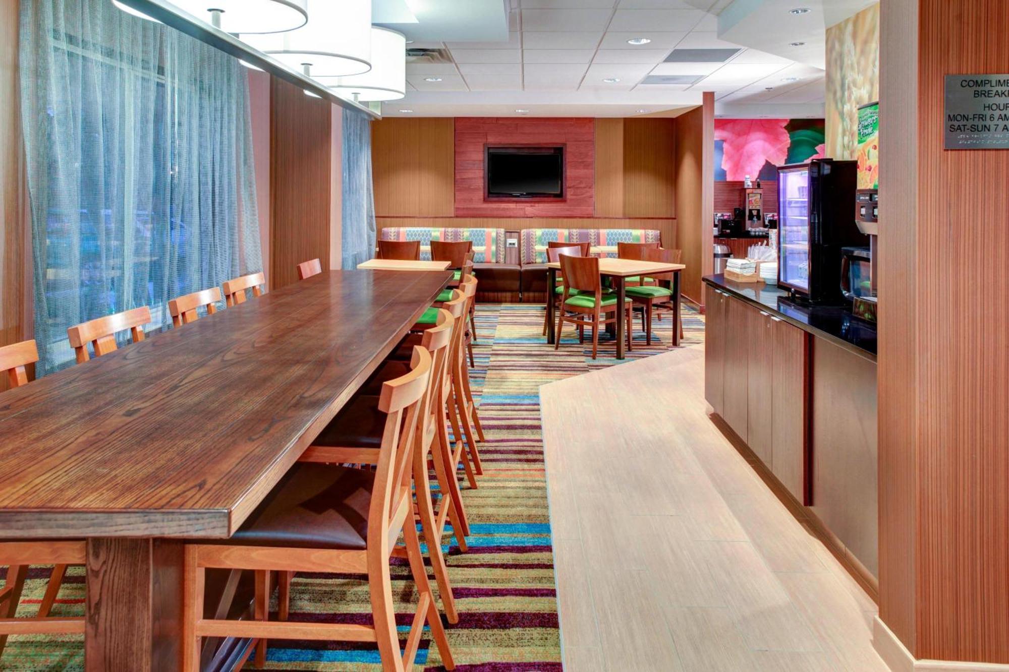 Fairfield Inn & Suites By Marriott Atlanta Альфаретта Екстер'єр фото